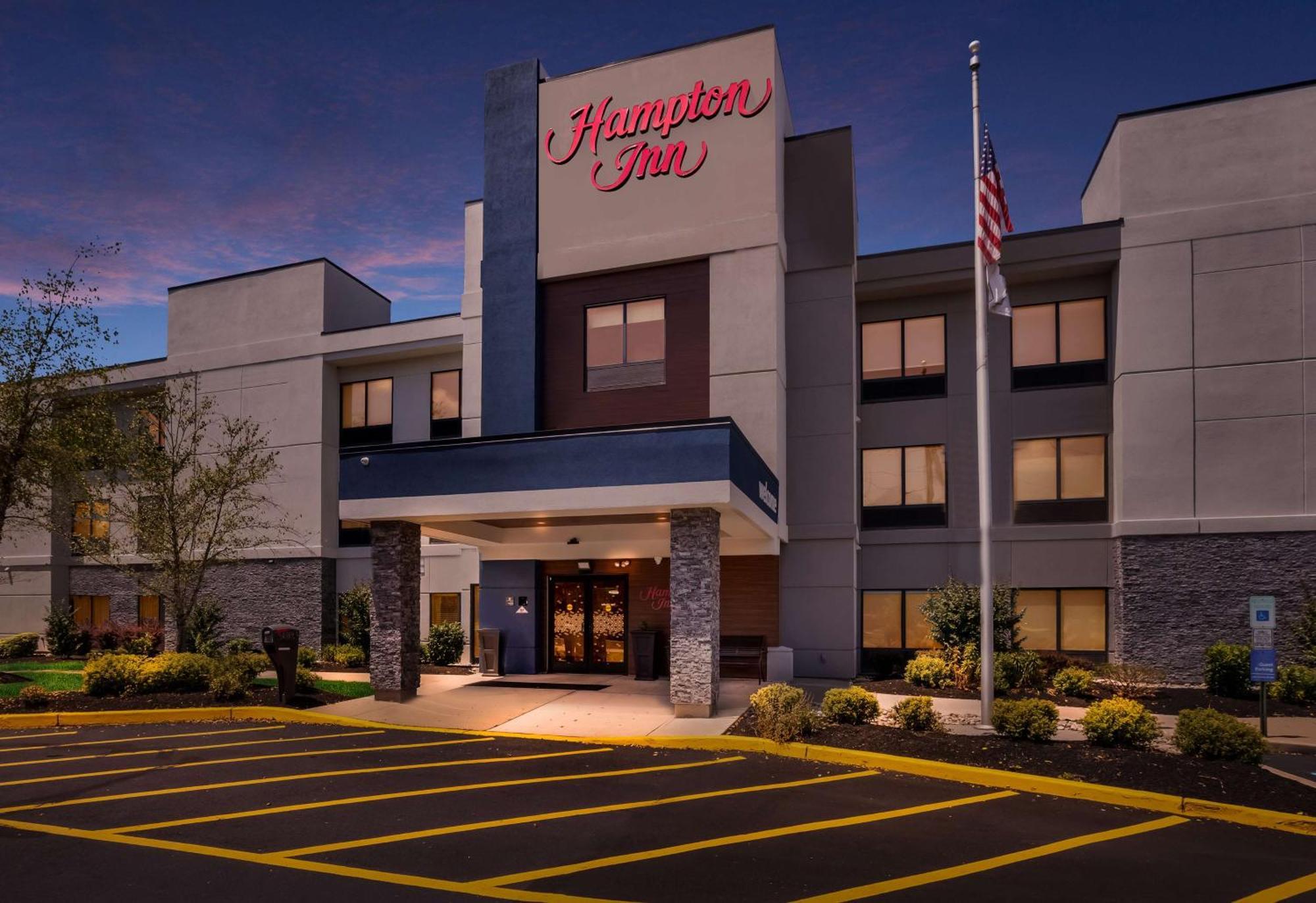 Hampton Inn Princeton Exterior photo